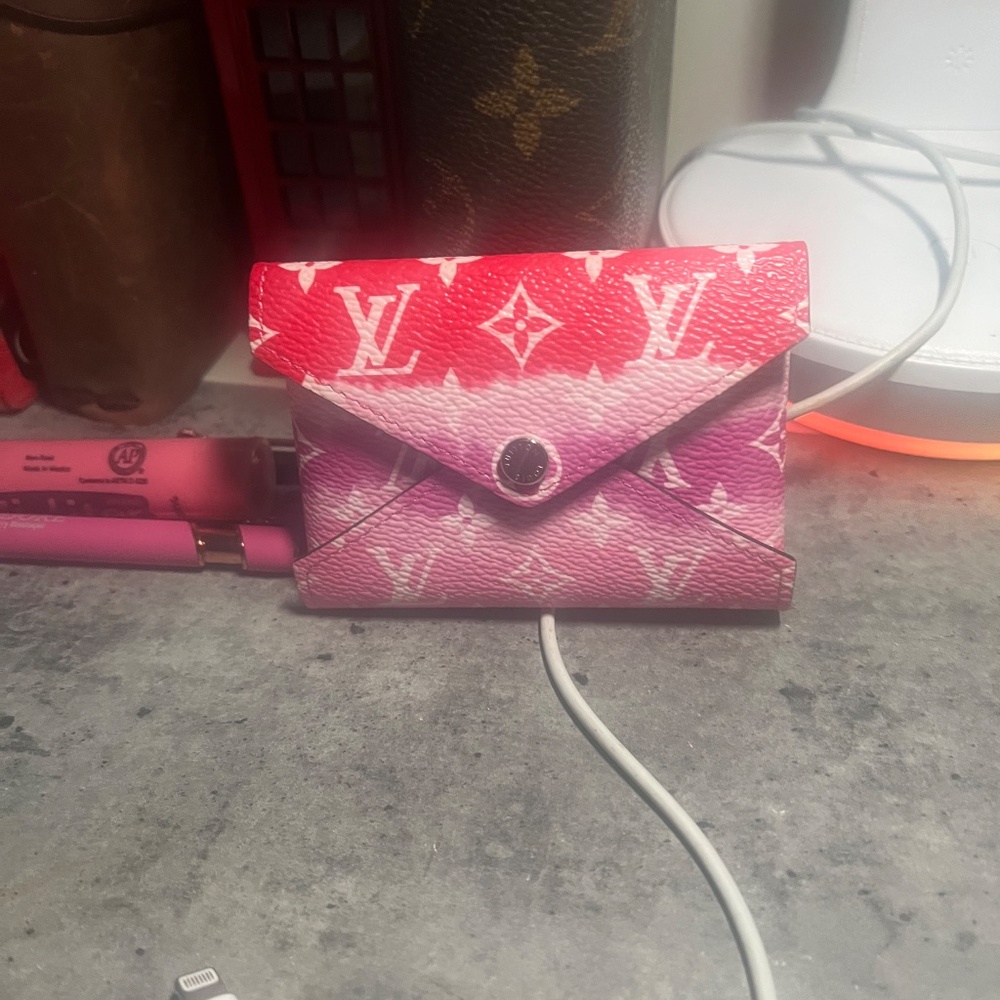 Louis Vuitton Origami  Pouch Set - Picture 4 of 5